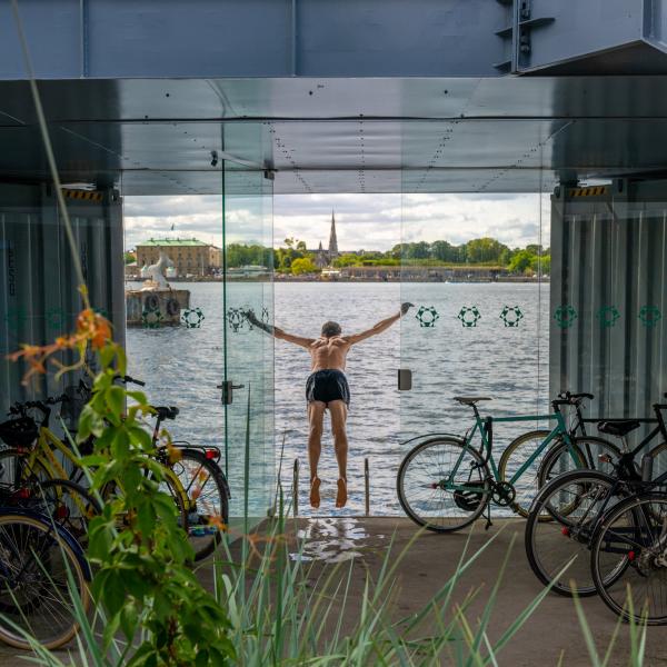 A swim at Urban Rigger