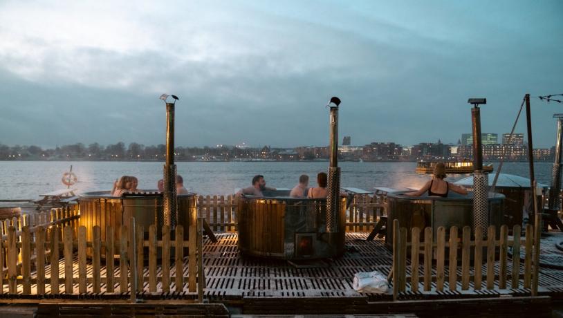 Saunas and hot tubs by the water - CopenHot